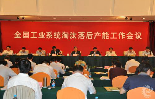 2018年，非環(huán)保涂料退出市場